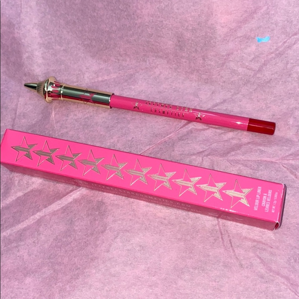 Jeffree Star cosmetics Velour Lip Liner NIB REDRUM